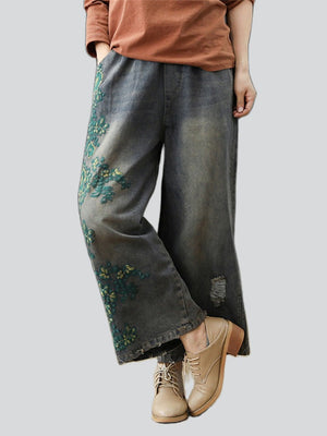 Embroidered Frayed Loose Fit Jeans for Women