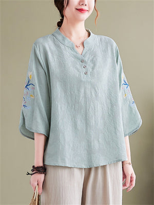 Women's Leisure Flower Embroidery Half Sleeve Loose Shirt